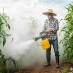 FARMER SPRAYING HIS FARM WITH FOG MACHINE super2000